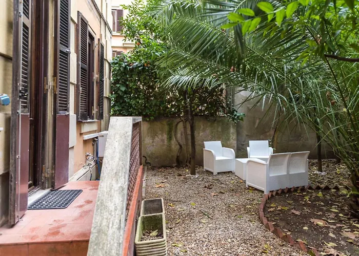 Trastevere Luxury Garden Retreat רומא